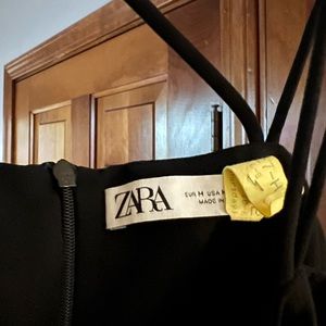 Beautiful Zara mini dress size 8